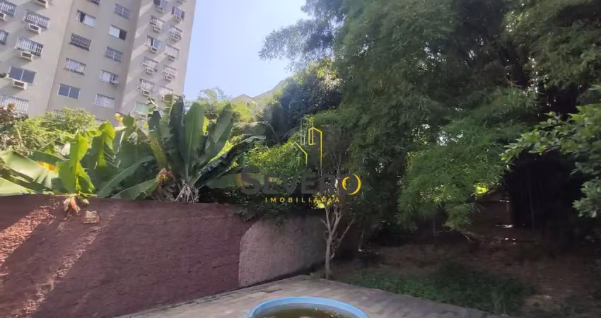 Terreno à venda na Rua Vicente de Lima Cleto, 625, Nova Cidade, São Gonçalo