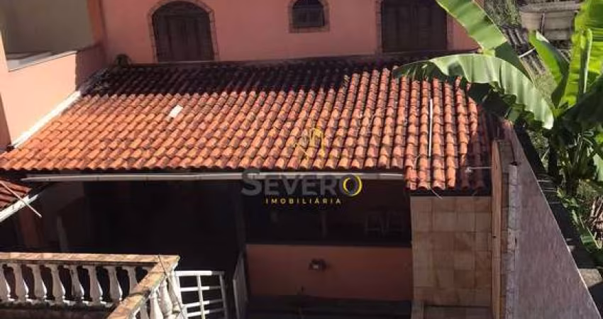 Casa triplex 5 quartos pronto pra morar