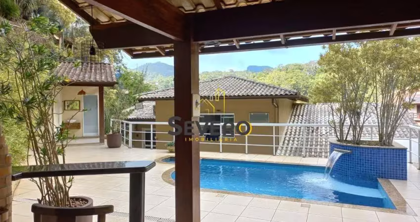 Condomínio belo vale - casa alto padrão triplex  área gourmet e piscina em condomínio à venda em pendotiba niterói rj