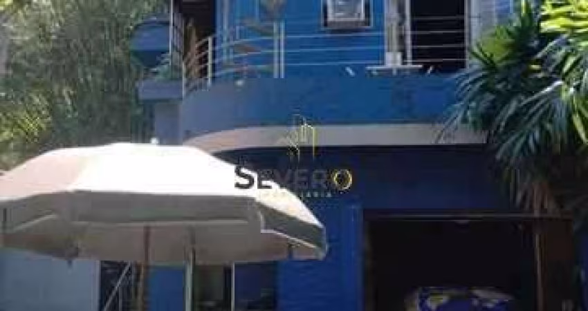 Casa à venda no bairro São Francisco - Niterói/RJ