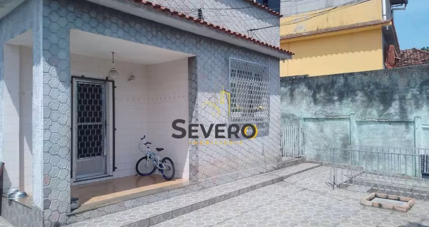 Casa à venda no bairro Gradim - São Gonçalo/RJ