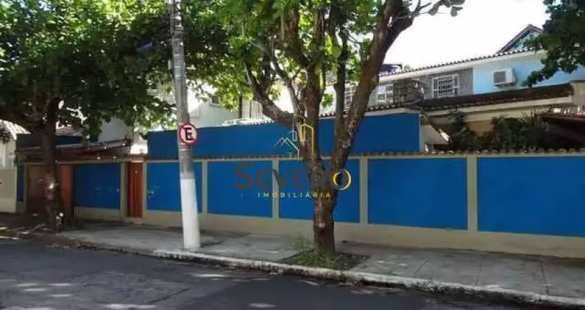 Casa com 5 quartos à venda no São Francisco, Niterói 