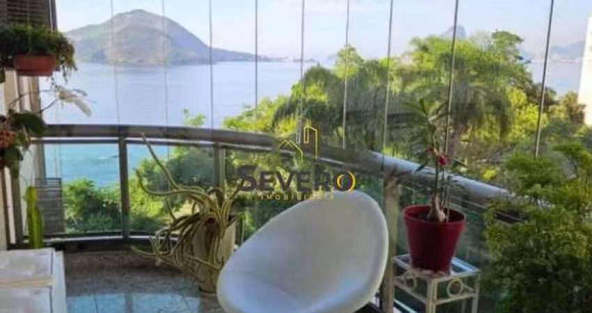 Apartamento de 4 quartos sendo 2 suítes e 3 vagas vista Mar em Icaraí