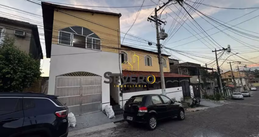 Casa com 3 quartos à venda na Rua Cônego Galdino Malafáia, Vila Iara, São Gonçalo