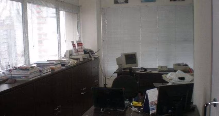 Conjunto à venda, 39 m² por R$ 350.000,00 - Moema - São Paulo/SP