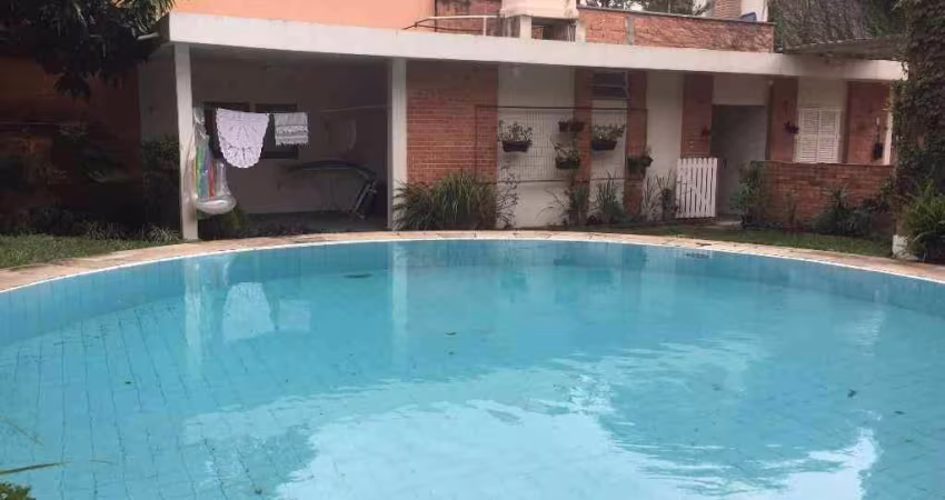 Próxima do parque