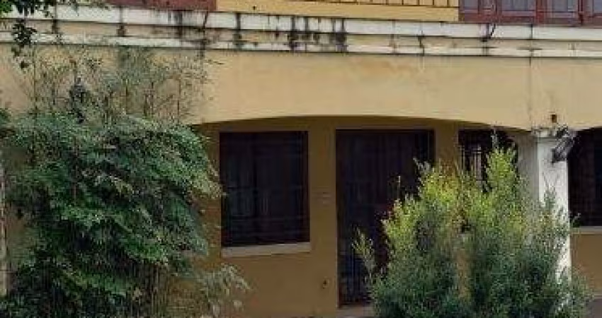 Sobrado com 4 dormitórios à venda, 550 m² por R$ 4.200.000 - Campo Belo - São Paulo/SP