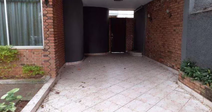 Casa para locação 184m², 3 dormitórios e 3 banheiros, R$3.500,00