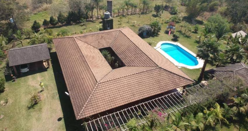 Sítio com 4 dormitórios à venda, 3100 m² por R$ 2.900.000,00 - Vila Nova Jundiaí - Jundiaí/SP
