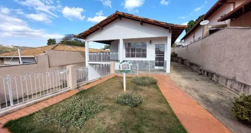 Casa com 3 dormitórios à venda, 176 m² por R$ 879.000 - Centro - Lagoa Santa/MG