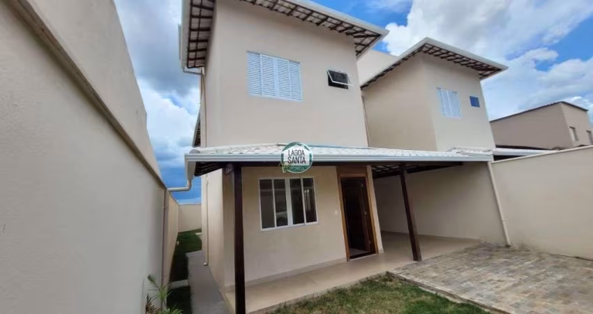 Casa com 4 dormitórios à venda, 130 m² por R$ 860.000 - Lundceia - Lagoa Santa/MG