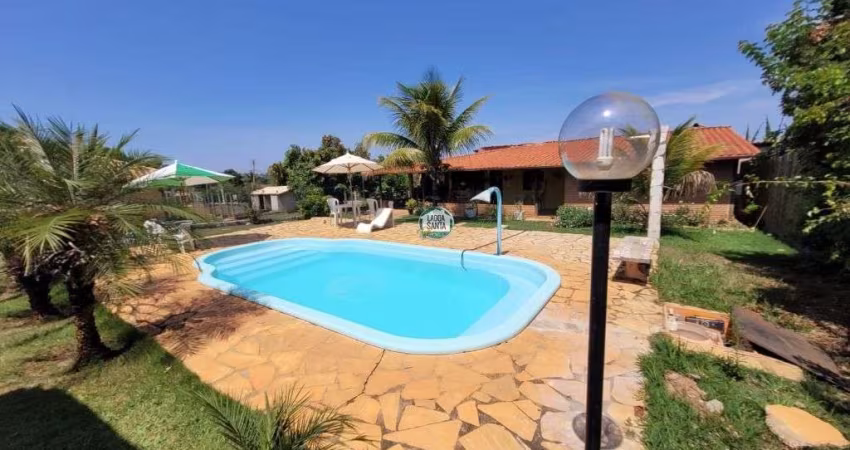Casa com 2 dormitórios à venda, 150 m² por R$ 580.000,00 - Condomínio Morada do Lago - Jaboticatubas/MG