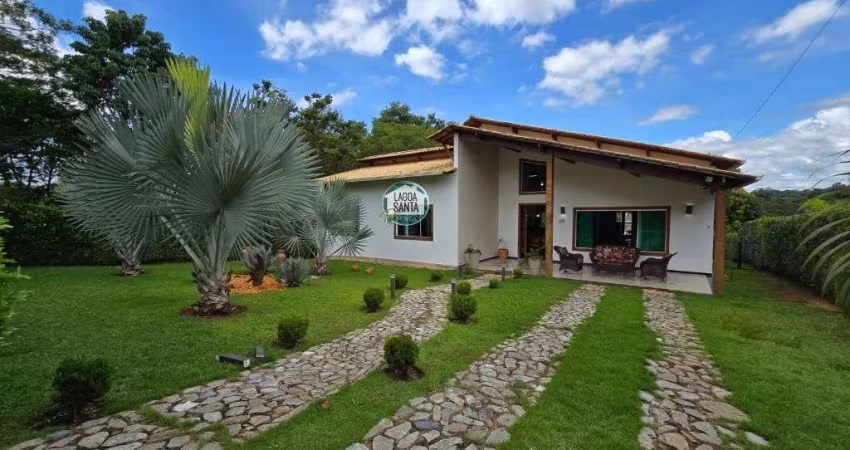 Casa com 3 dormitórios à venda, 209 m² por R$ 899.000,00 - Condomínio Vale Do Luar - Jaboticatubas/MG