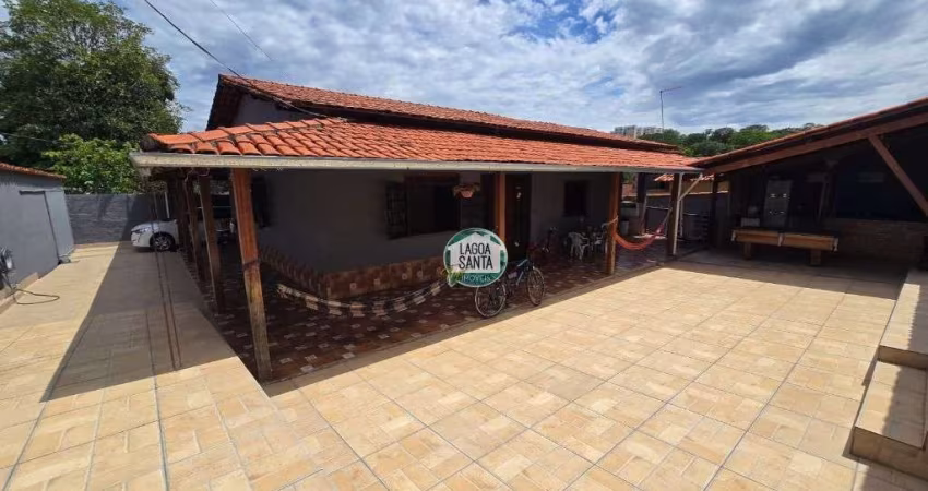 Casa com 3 dormitórios à venda, 229 m² por R$ 699.000,00 - Vila Rica - Lagoa Santa/MG