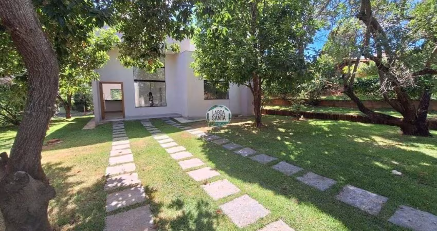 Casa com 3 dormitórios à venda, 103 m² por R$ 870.000,00 - Condomínio Mirante do Tamboril - Lagoa Santa/MG