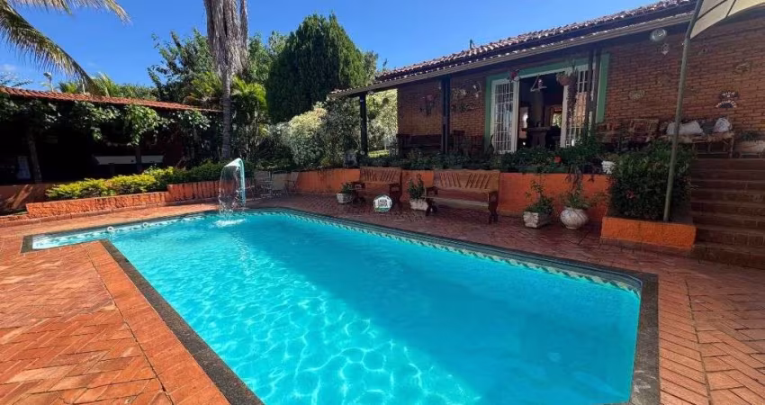 Casa com 3 dormitórios à venda, 550 m² por R$ 1.249.000,00 - Condomínio Aldeia da Jaguara - Jaboticatubas/MG