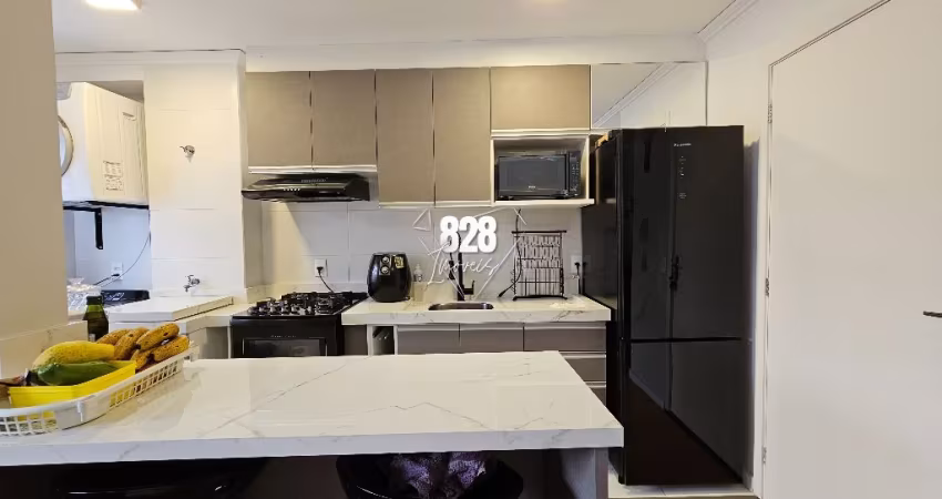 Apartamento 2 dormitórios em condomínio clube em Pinhais!
