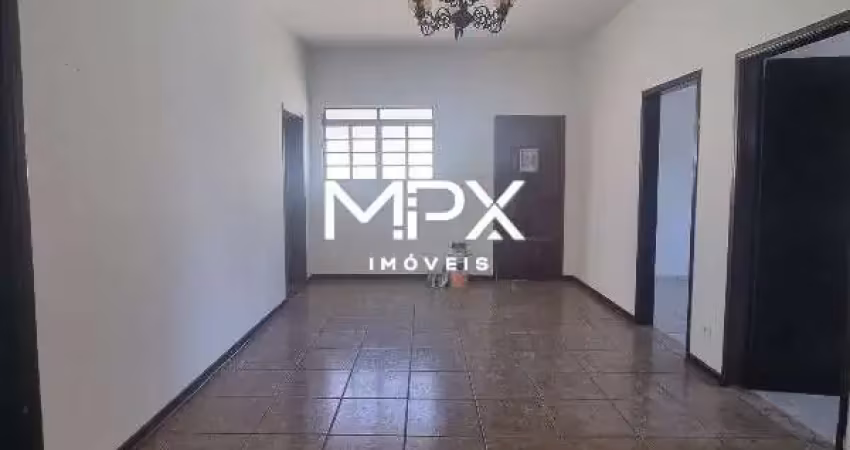 Casa com 3 quartos à venda na Cidade Alta, Piracicaba 