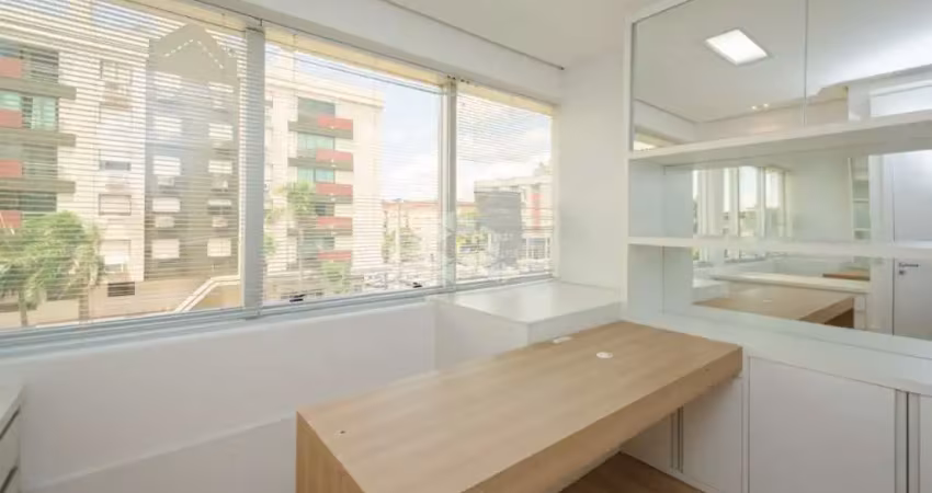 Sala comercial à venda na Avenida Teixeira Mendes, 22, Chácara das Pedras, Porto Alegre