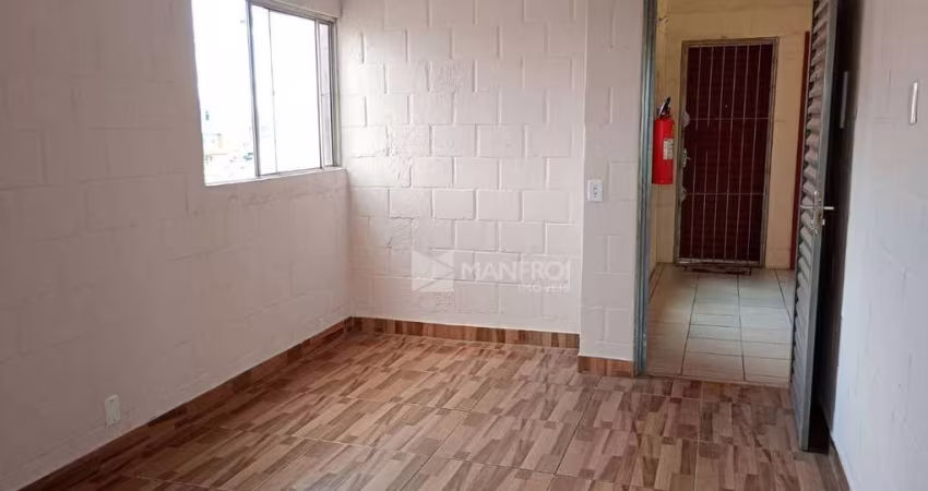 Apartamento com 2 dormitórios à venda, 38 m² por R$ 140.000,00 - Maria Regina - Alvorada/RS