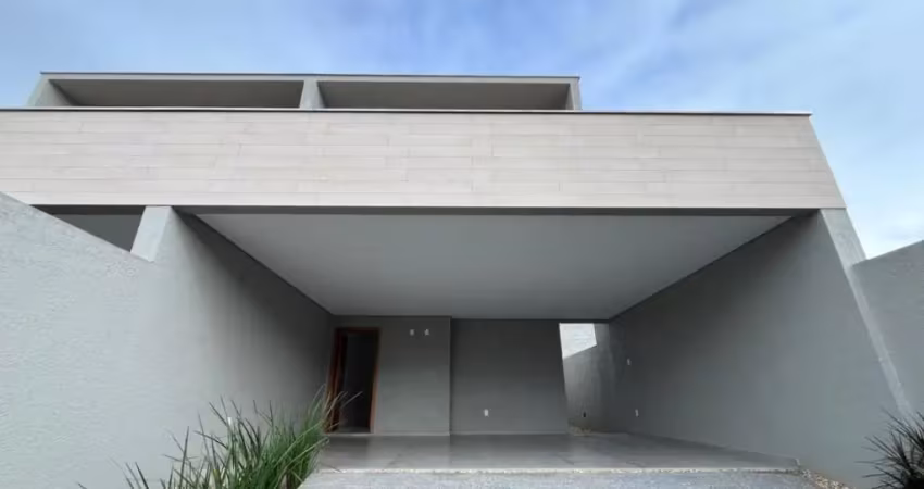 Sobrado geminado de excelentíssimo padrão de acabamento em localização privilegiada no bairro santo antônio