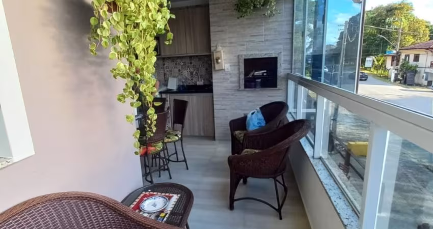 Apartamento para venda na praia de Itajuba na entrada da praia do Grant