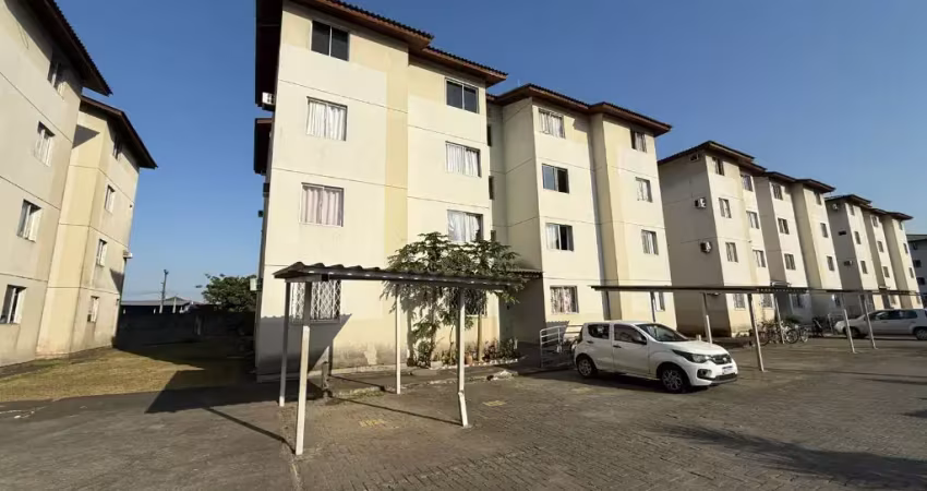 Apartamento com 2 dormitórios para venda localizado no bairro iririú