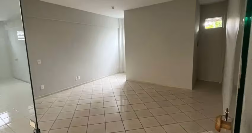 Alugo sala comercial em galeria em excelente localização no bairro glória