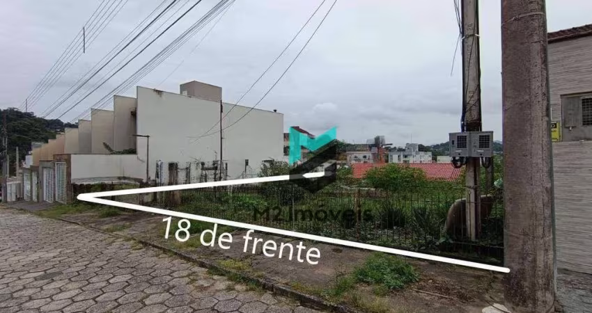 TERRENO AMPLO DE ESQUINA NO BAIRRO ESCOLA AGRÍCOLA – REGIÃO VALORIZADA DE BLUMENAU