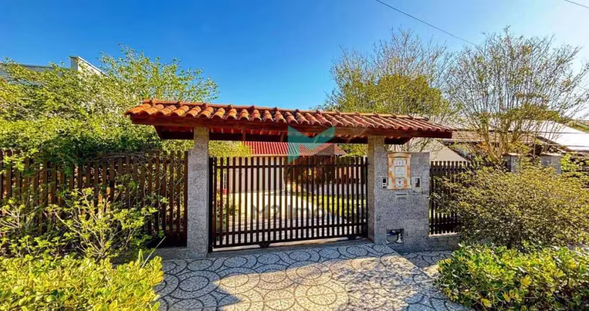 Casa com 2 pavimentos construída em meio à natureza - velha - blumenau/sc