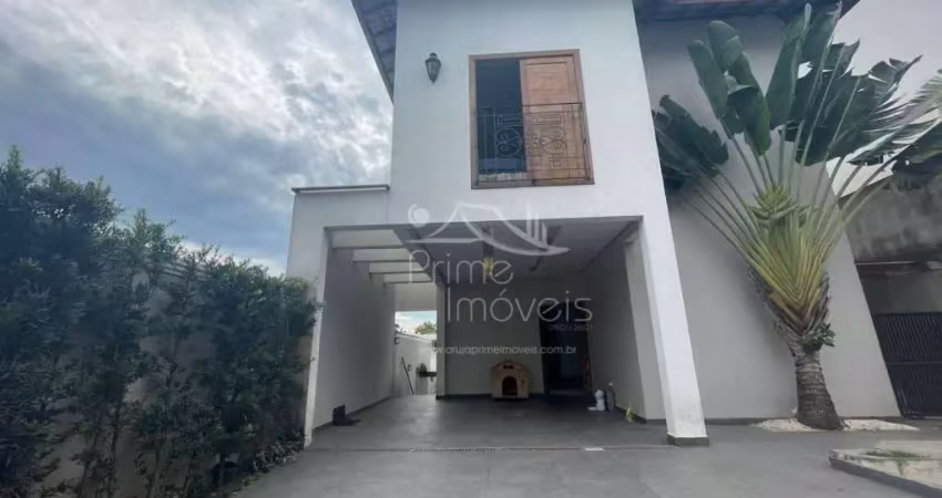 Casa para venda no Condomínio Arujazinho IV