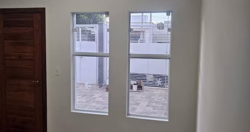 Casa com 2 quartos à venda na Esdras Gonçalves, 18, Parque Vista Barbara, Sorocaba