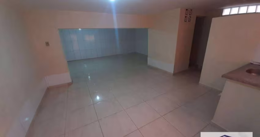 Casa com 1 dormitório para alugar, 32 m² por R$ 750,00/mês - Butantã - São Paulo/SP