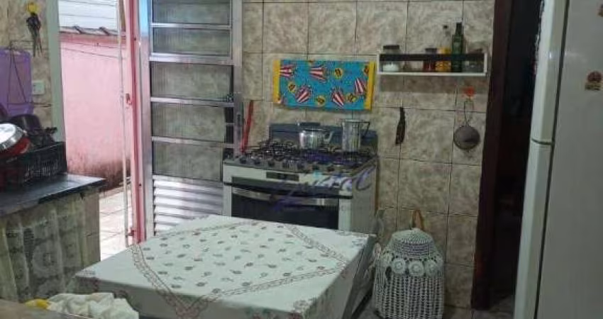 Casa na praia de suarão com 2 dormitório 2 vagas de garagem