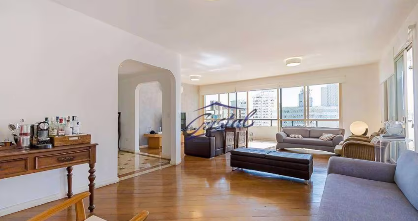 Apartamento 247 m² vende R Conselheiro Brotelo