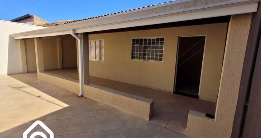 Casa em Condomínio para Venda em Mogi Guaçu, Jd. Cristina, 3 dormitórios, 1 suíte, 3 banheiros, 3 vagas