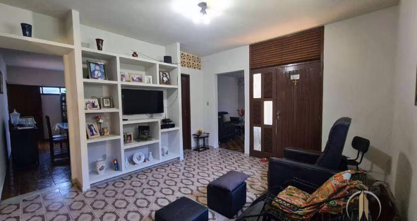 Casa com 4 dormitórios à venda, 217 m² por R$ 730.000,00 - Bairro dos Estados - João Pessoa/PB