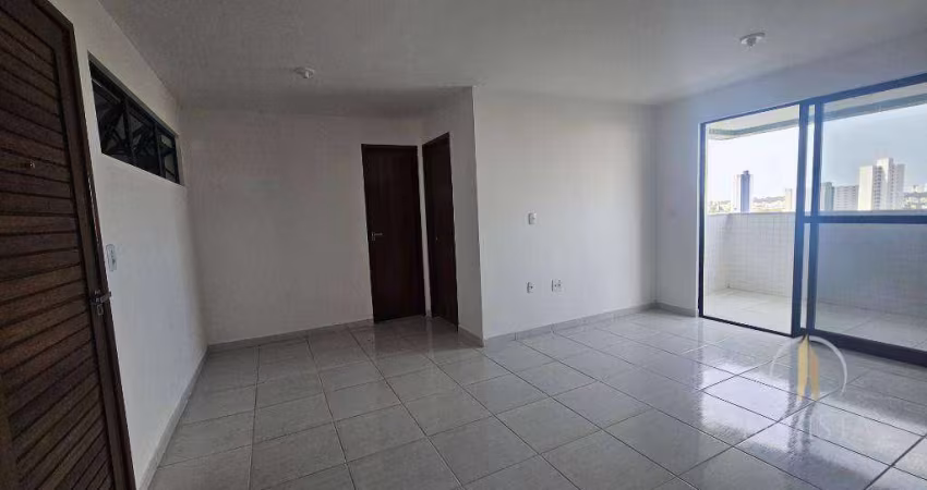 Apartamento com 2 dormitórios à venda, 54 m² por R$ 320.000,00 - Jardim 13 de Maio - João Pessoa/PB