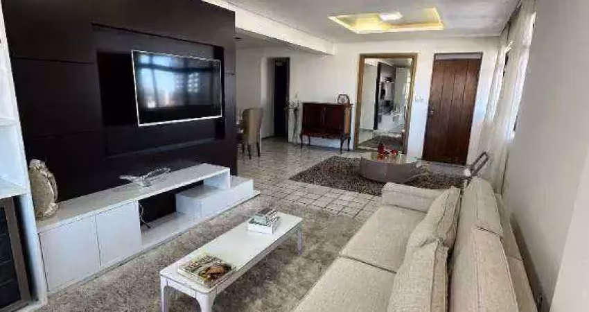 Apartamento em manaíra bastante espaçoso ,  245m2!s