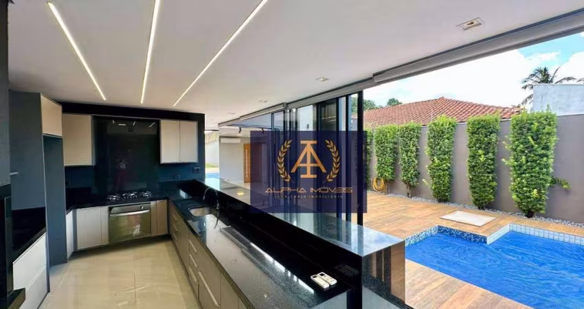 CASA COM 3 SUÍTES ÓTIMA LOCALIZAÇÃO