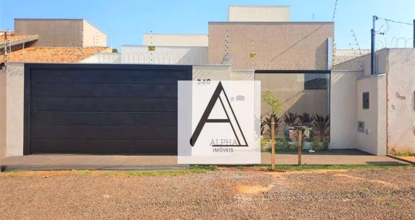 CASA COM FINO ACABAMENTO