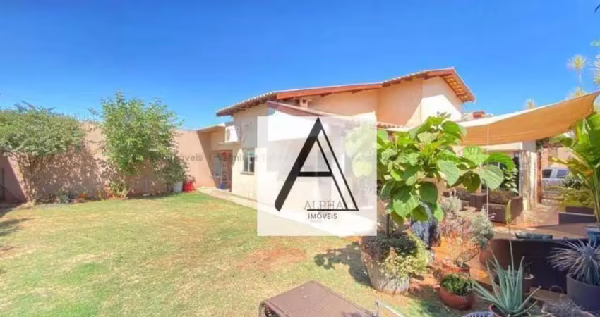 CASA TÉRREA ESPECIAL DE ESQUINA