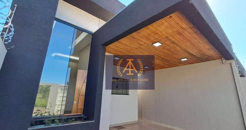 OPORTUNIDADE, CASA IMPECÁVEL COM 3 QUARTOS E CHURRASQUEIRA