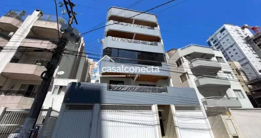 Segunda quadra à venda, com 2 quartos, 2 vagas,  203m²