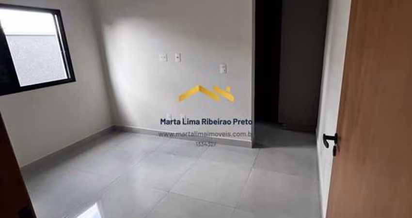 Casa em Condomínio Térrea