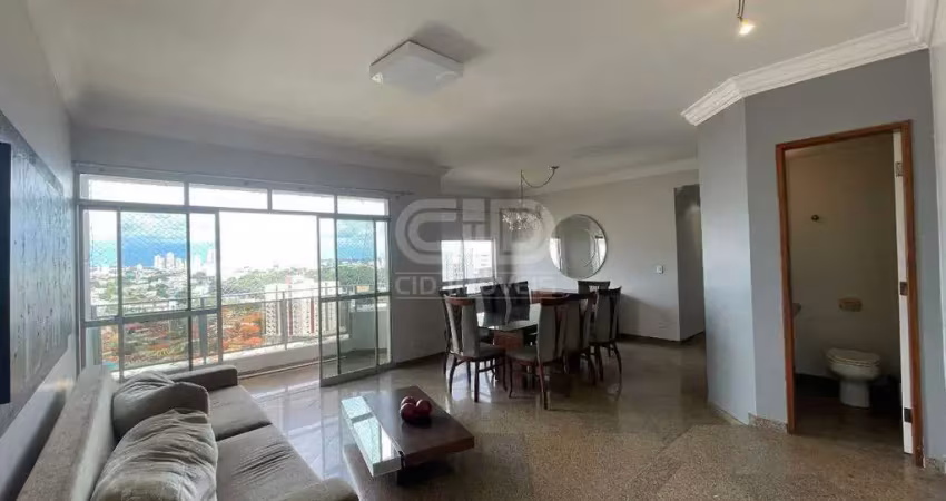 Apartamento com 4 quartos no Edifício Imperial