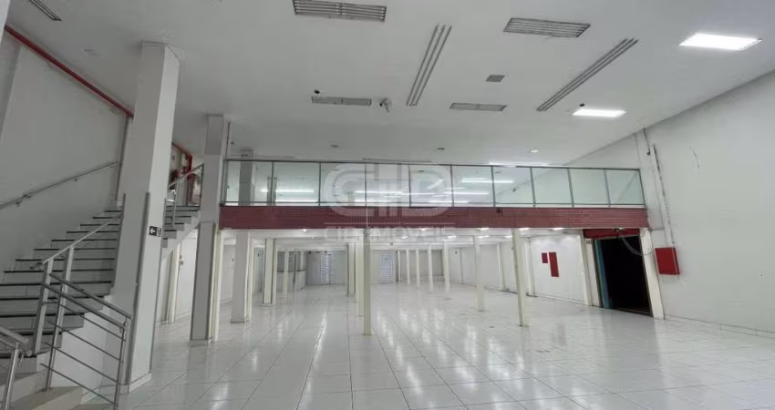 Prédio comercial para locação na Av XV de Novembro
