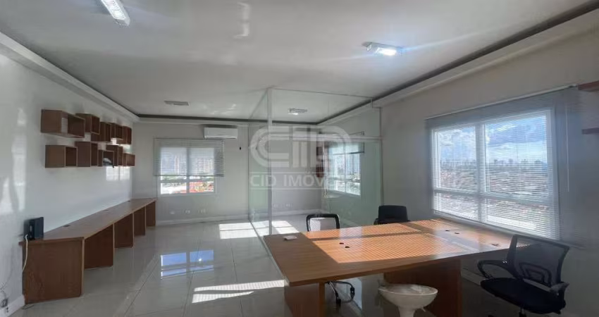 Sala comercial com 48m² no Edifício Hill