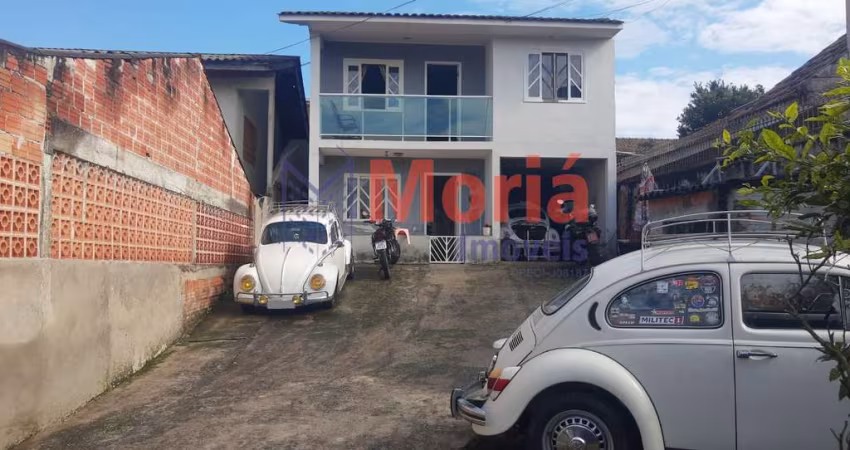 Casa com 3 quartos à venda na Rua Nair Vieira Moreira, 109, Santa Terezinha, Colombo