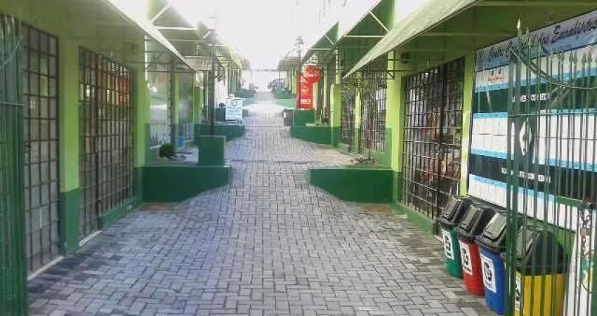 Sala comercial à venda na Rua dos Eucaliptos, 284, Maracanã, Colombo